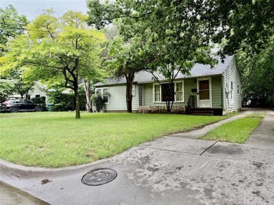 1009 Denton Street, Denton TX 76201 - Photo 2
