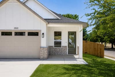 3500 Oscar Avenue, Fort Worth TX 76106 - Photo 2
