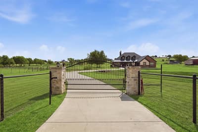12138 Marion Road, Sanger TX 76266 - Photo 2
