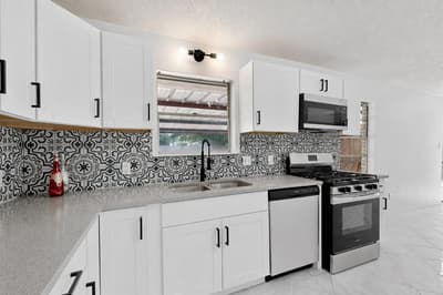 5451 Lubbock Avenue, Fort Worth TX 76133
