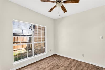 1008 Hyde Park Drive, McKinney TX 75069 - Photo 4