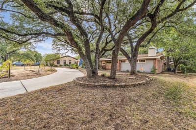 2112 Gregory Lane, Waco TX 76708 - Photo 5