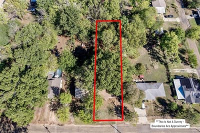 1306 W 10th Street, Mount Pleasant TX 75455 - Photo 2