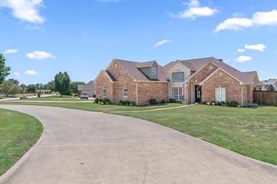 117 Lake Meadow Boulevard, Canton TX 75103 - Photo 2
