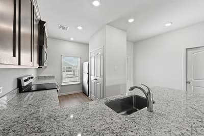 1321 Wind Drift Way, Fort Worth TX 76131 - Photo 4