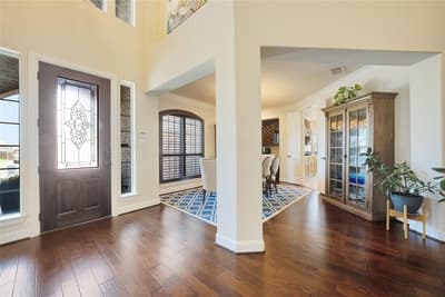8609 Tuscan Oaks Drive, McKinney TX 75071 - Photo 4