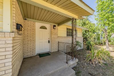 3824 Rusty Dell Street, Fort Worth TX 76111 - Photo 4