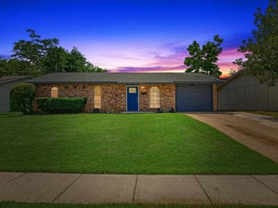 936 Elmwood Drive, Lewisville TX 75067 - Photo 5