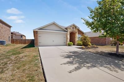 2806 Englenook Drive, Seagoville TX 75159 - Photo 2