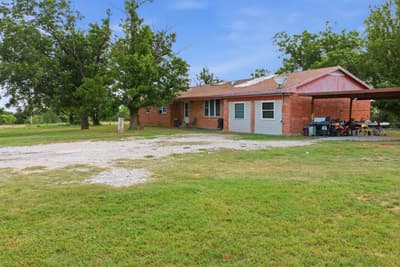 5019 Fm 2123, Paradise TX 76073 - Photo 2