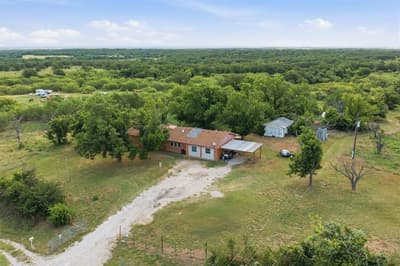 5019 Fm 2123, Paradise TX 76073 - Photo 4