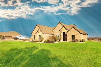 694 Jennings Lane, Azle TX 76020