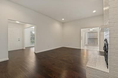 2013 Pleasant Valley Drive, Plano TX 75023 - Photo 2