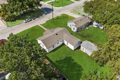 809 E Wall Street, Grapevine TX 76051 - Photo 3