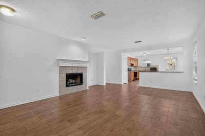 4008 Mantis Street, Fort Worth TX 76106 - Photo 4