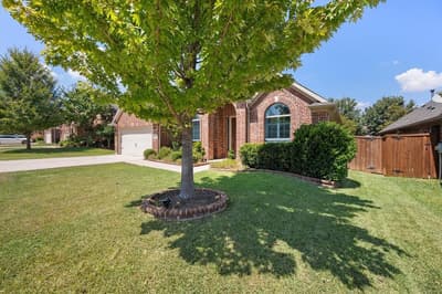 617 Newchester Drive, Roanoke TX 76262 - Photo 3