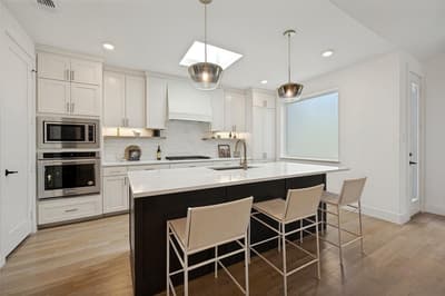 9118 Prado Lane, Dallas TX 75220 - Photo 3