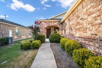 2142 Valhalla Drive, Frisco TX 75036 - Photo 3