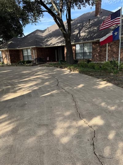 202 Suntide Drive, Sunnyvale TX 75182