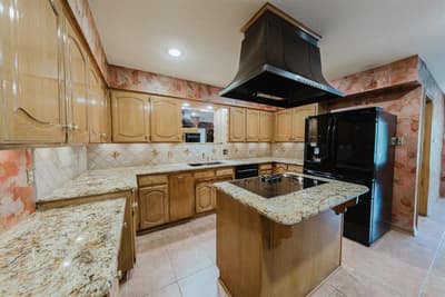 7500 Teakwood Court, Fort Worth TX 76112 - Photo 5
