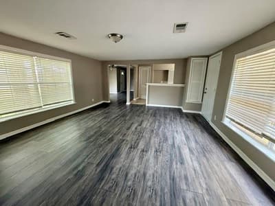 415 E Avenue G, Midlothian TX 76065 - Photo 4