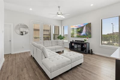 2280 Rook Drive, Dallas TX 75211 - Photo 4