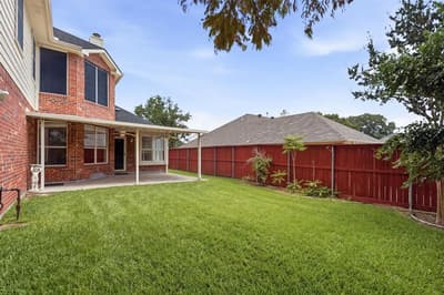 2404 Frosted Green Lane, Plano TX 75025 - Photo 3