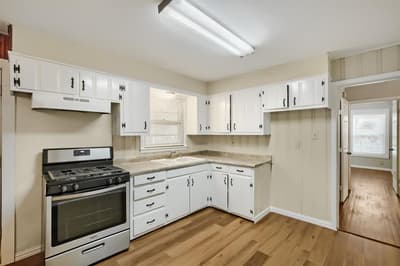 1811 W College Street, Sherman TX 75092 - Photo 5