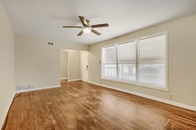 1811 W College Street, Sherman TX 75092 - Photo 4