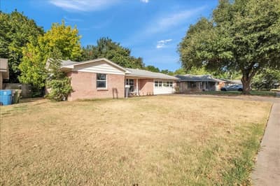 349 Rivercrest Drive, Lewisville TX 75067 - Photo 3