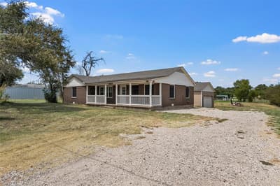 296 Ish Street, China Spring TX 76633 - Photo 2