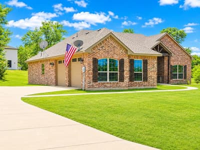 105 Crepe Myrtle, Corsicana TX 75109 - Photo 2