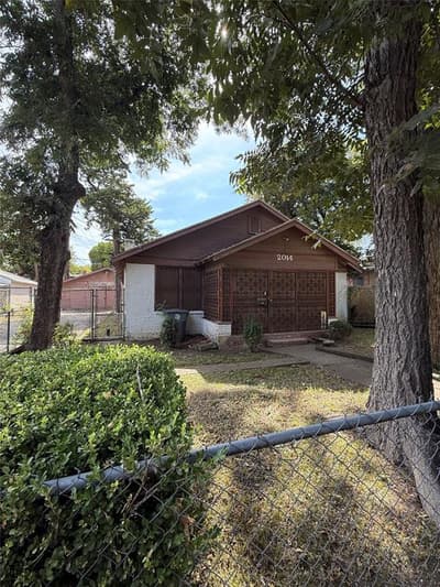 2014 Arizona Avenue, Dallas TX 75216 - Photo 2