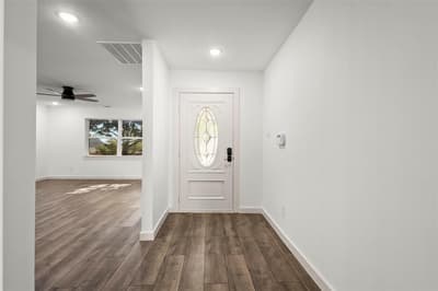 909 Robertson Road, Grand Prairie TX 75050 - Photo 4