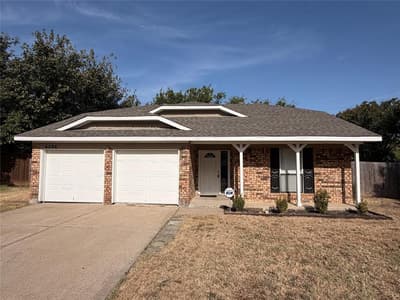 6206 Fernwood Drive, Arlington TX 76001