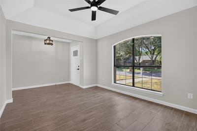 319 Hummingbird Lane, Duncanville TX 75137 - Photo 5
