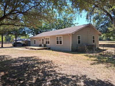 2619 Charity Road, Commerce TX 75428 - Photo 4