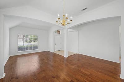 633 Darlington Trail, Fort Worth TX 76131 - Photo 2
