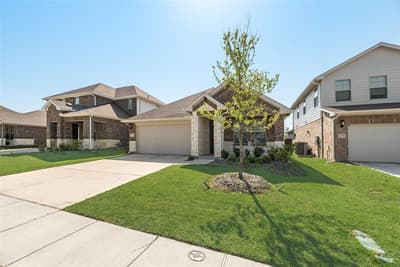 2373 Aspen Hill Drive, Forney TX 75126 - Photo 2