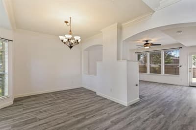2424 Hunters Run Drive, Plano TX 75025 - Photo 3