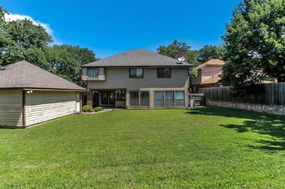 6706 Saddle Ridge Road, Arlington TX 76016 - Photo 3