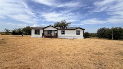 716 Coyote Trail, Rhome TX 76078