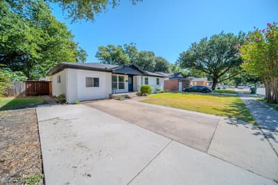 2901 Maple Drive, Garland TX 75042 - Photo 2