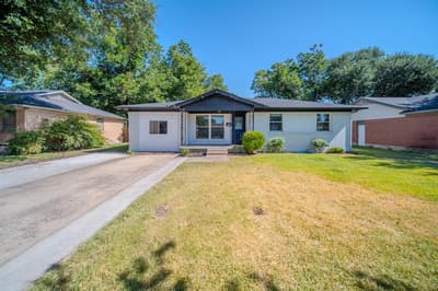 2901 Maple Drive, Garland TX 75042