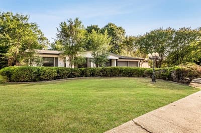 2328 Globe Avenue, Dallas TX 75228 - Photo 2