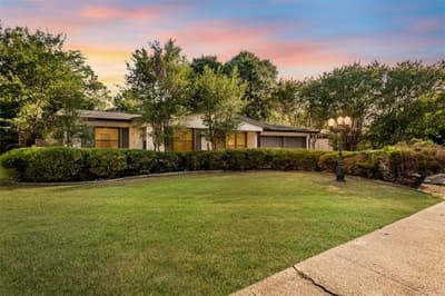 2328 Globe Avenue, Dallas TX 75228