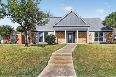2213 Saharah Drive, Garland TX 75044 - Photo 2