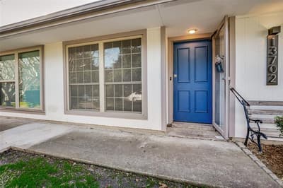 13702 FLAGSTONE Lane, Dallas TX 75240 - Photo 4