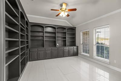 1055 The Meadows Parkway, DeSoto TX 75115 - Photo 4