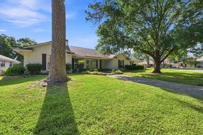 3113 Westador Drive, Arlington TX 76015 - Photo 2